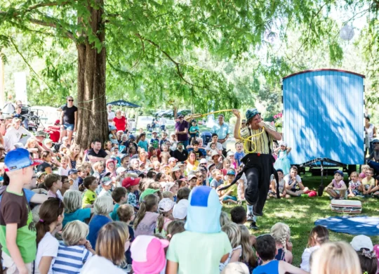 Das Birkengarten Festival startet täglich mit einem Programm speziell für die jüngeren Besucher. (Foto: Showmaker events)